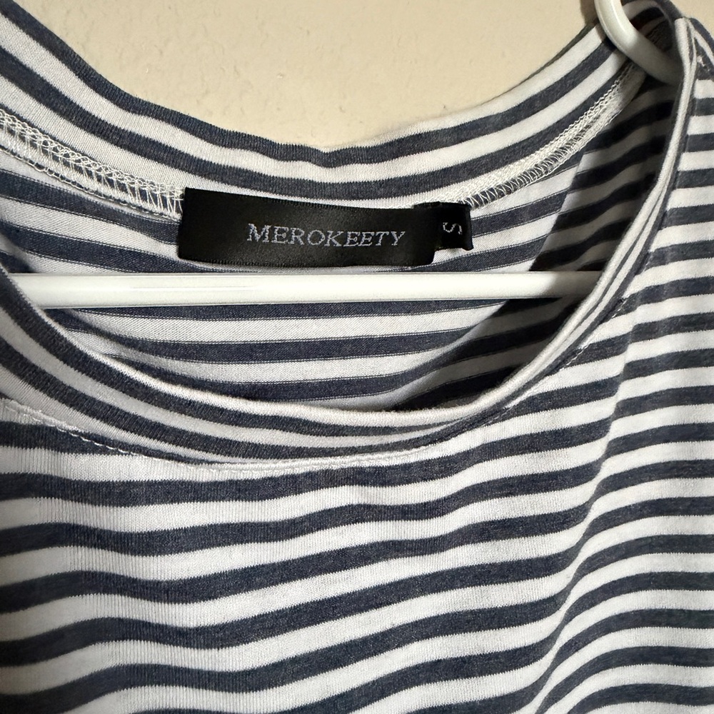 Striped Tie-Waist Casual Dress in Navy and White - Picture 4 of 5